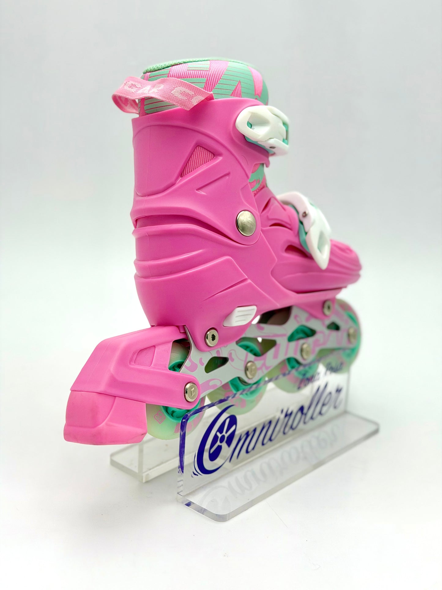 Kit de Patines Ajustables Fitness para niños con protecciones Cougar Rosa