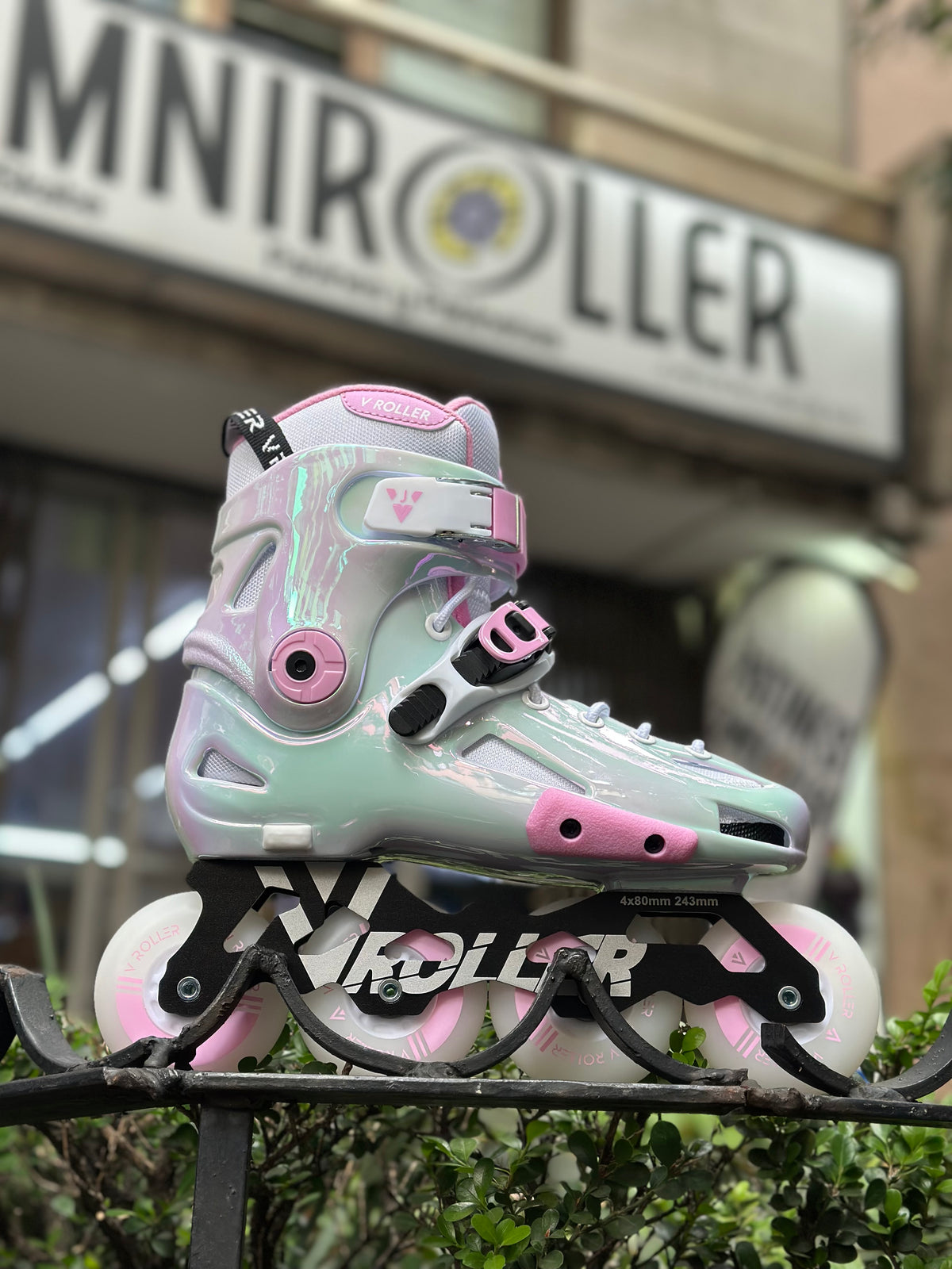 Patines Freeskate VRoller A26 Blanco Tornasol LED