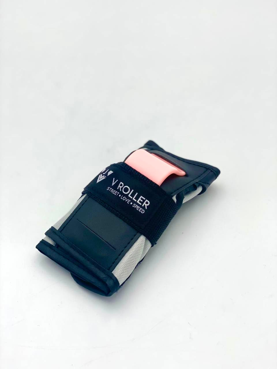 Equipo de protecciones Muñequeras, Coderas y Rodilleras VRoller Gris Rosa