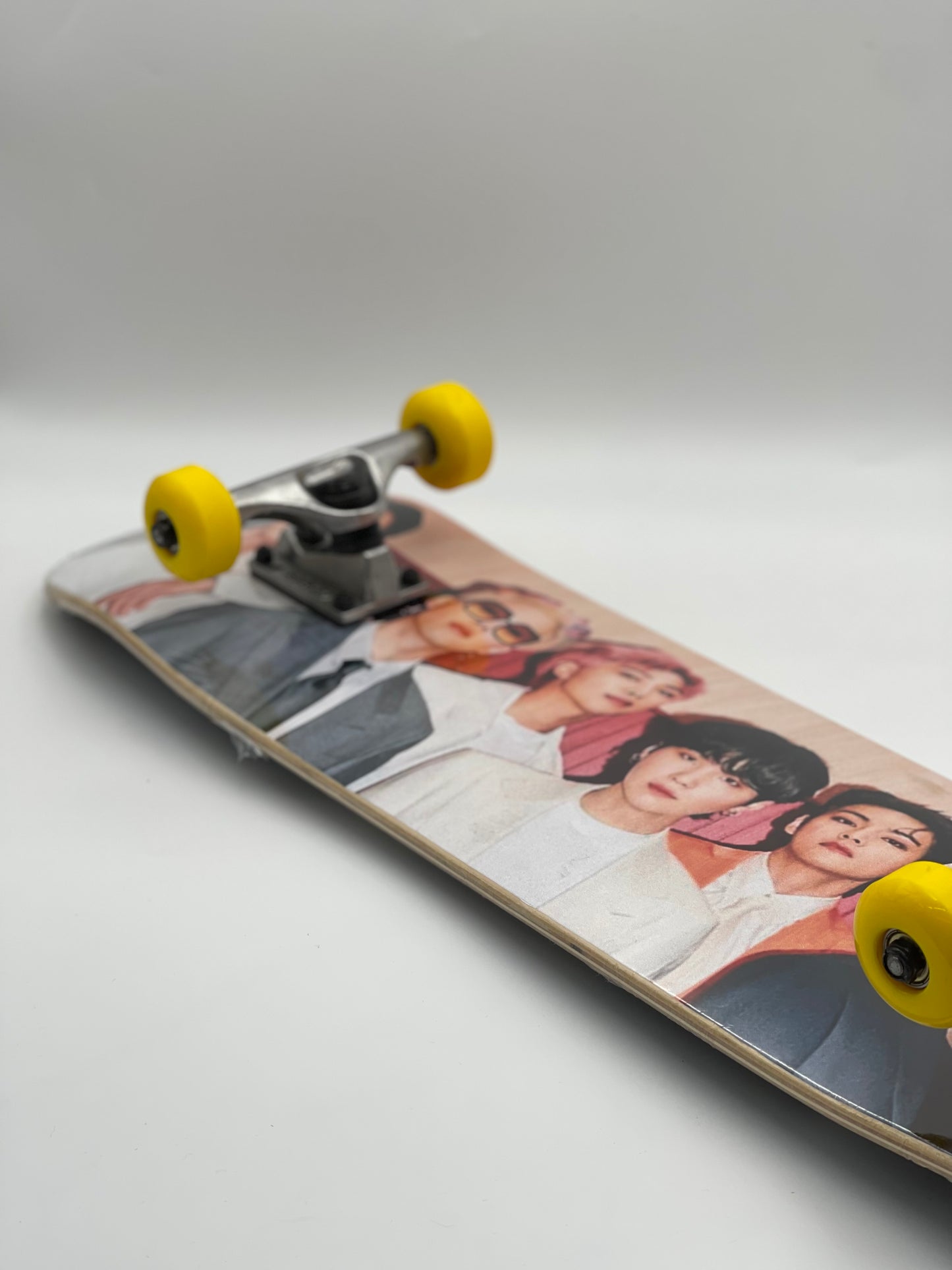 Patineta Skate BTS Cute